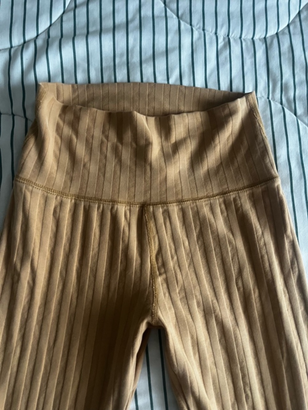 Aerie Ribbed High-Waist Leggings in yellow/orange